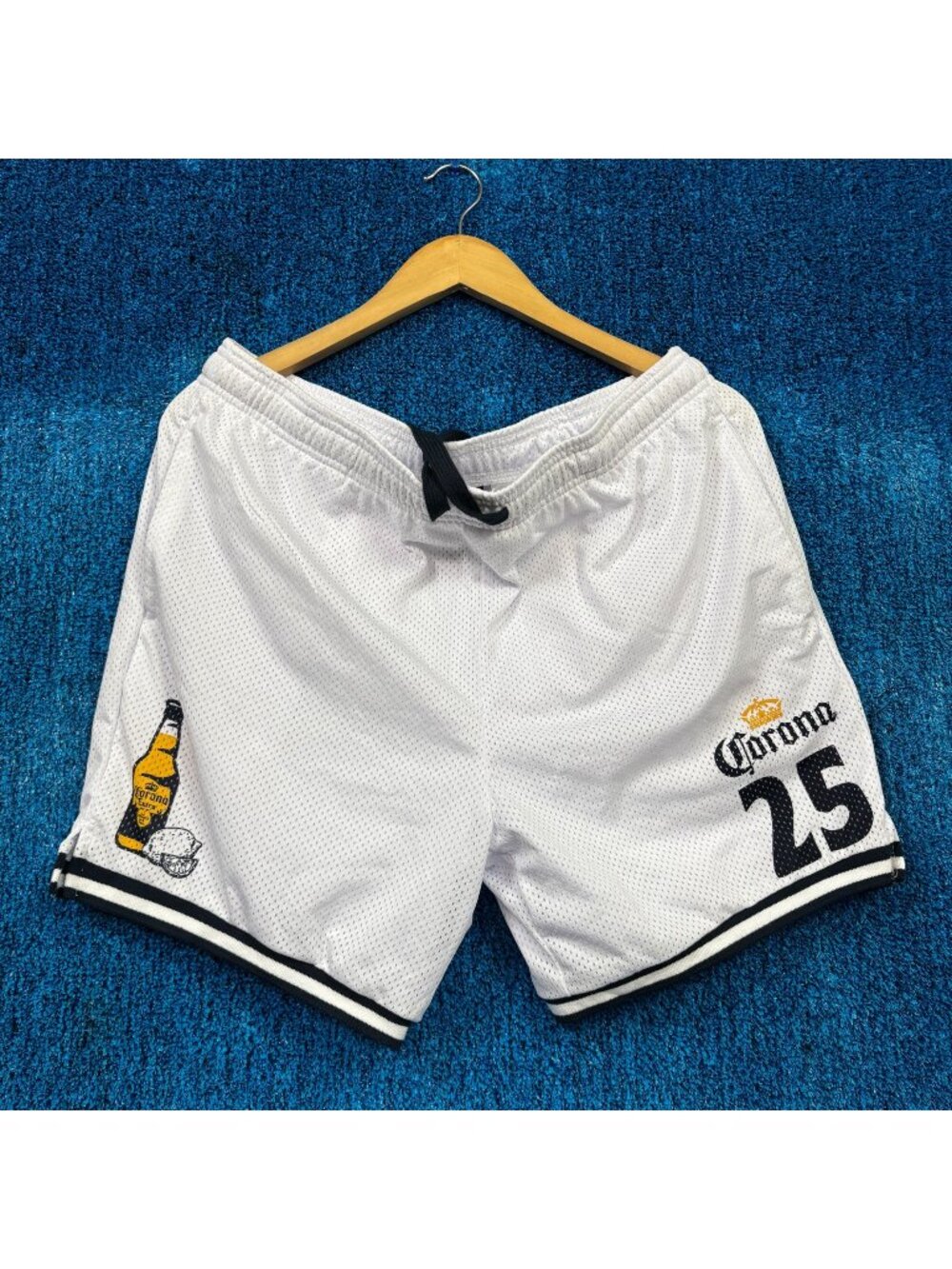 Corona white Basketball Shorts Size Large